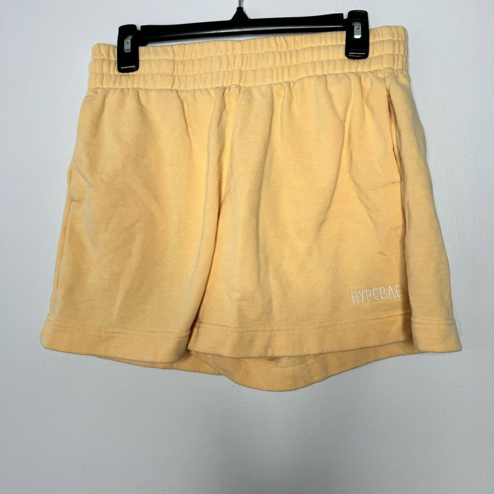 hypebae sweat shorts size medium